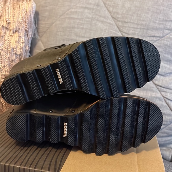 NWT Sorel Joan of Arctic Wedge Mid Bootie - Picture 7 of 9